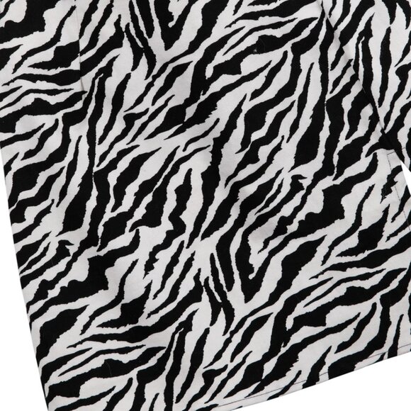 NWT MOTEL ROCKS Y2K  BADDIE GRUNGE DOPE MINI SKIRT NEO PUNK XS - Picture 6 of 6